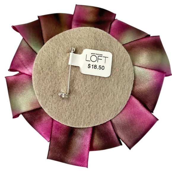 NWT LOFT Pink & olive Green Gem ribbon velvet Brooch 3 inch - Picture 5 of 6